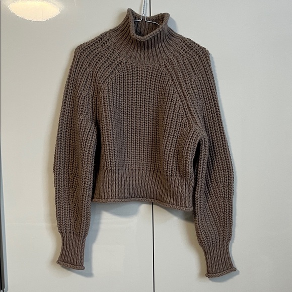 H&M Chunky Cable Knit Mock Neck Sweater Taupe, XS - Picture 2 of 11